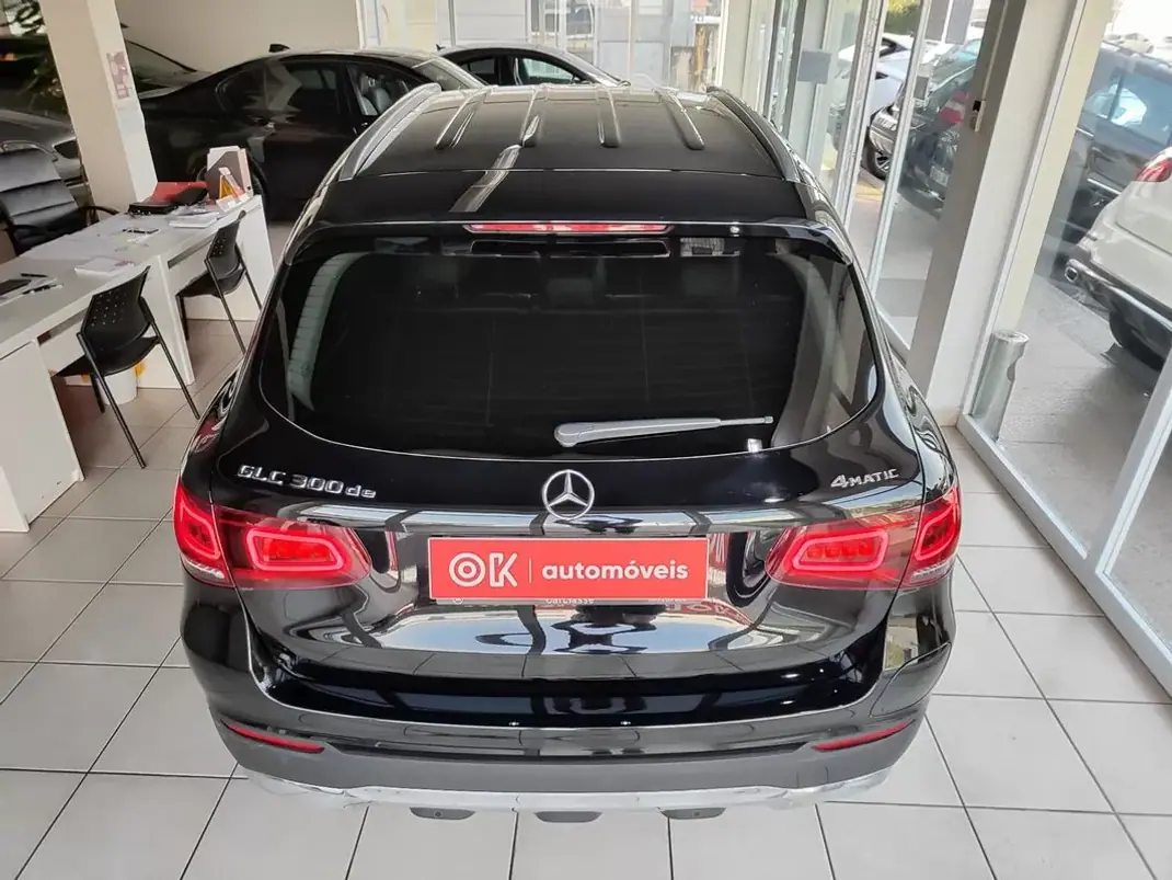 Mercedes-Benz GLC 300 2022 - 41500 EUR, 64500 km - AUTO.MOTO.pt - 64500km - foto 10 de 40