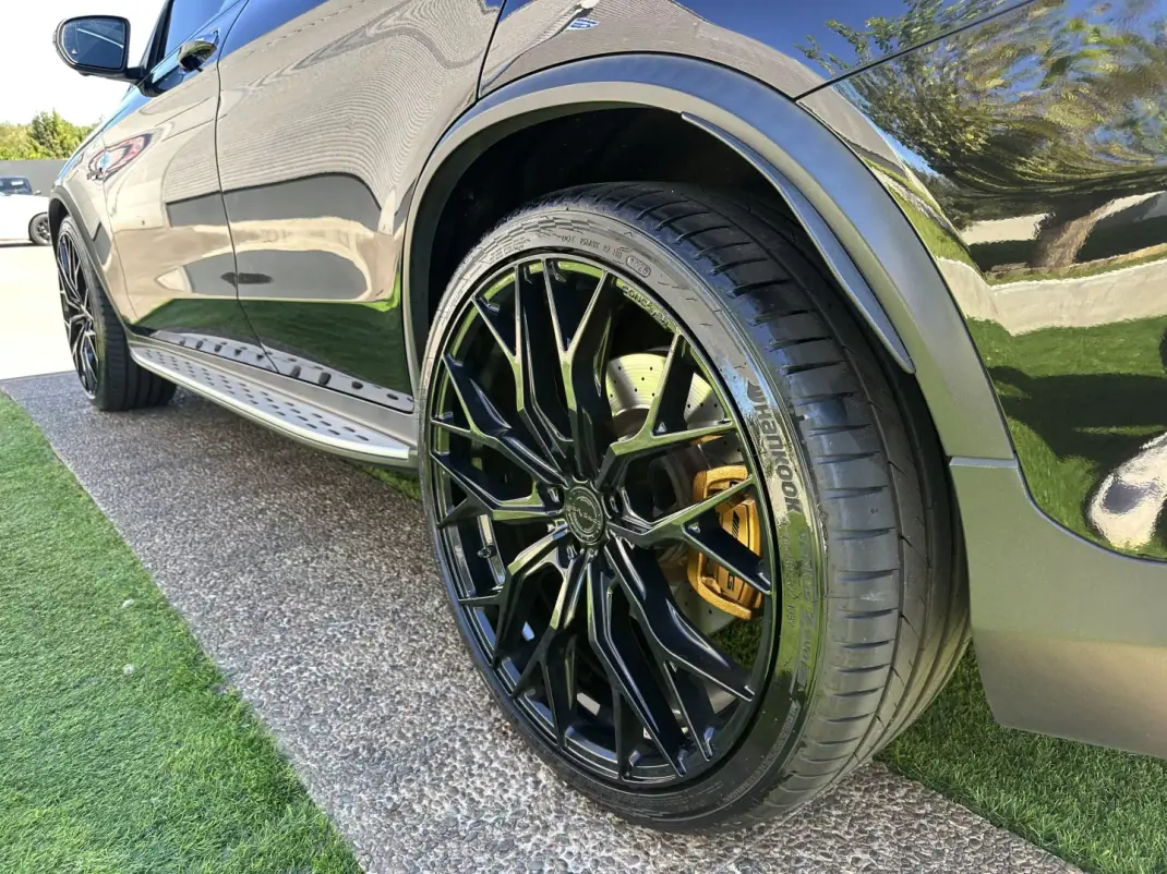 Mercedes-Benz GLC 63 AMG 2018 - 75000 EUR, 100000 km - 100000km - foto 27 de 93