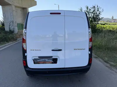 Renault Kangoo 2020 - 10560 EUR, 163000 km - AUTO.MOTO.pt - 163000km - foto 7 de 21