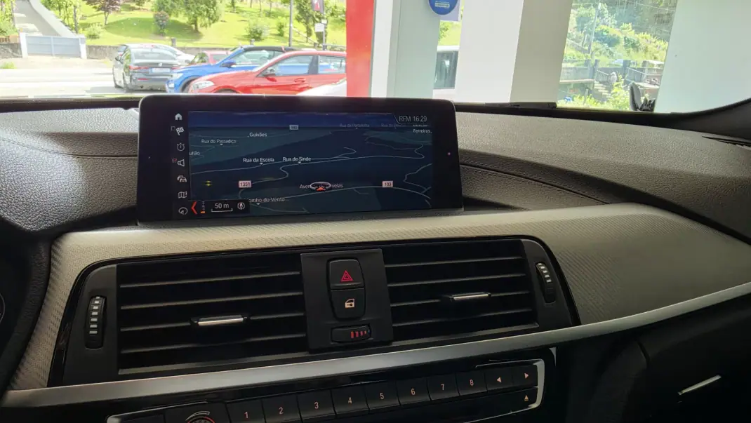 BMW 420 Gran Coupé 2017 - 24900 EUR, 161293 km - AUTO.MOTO.pt - 161293km - foto 44 de 62