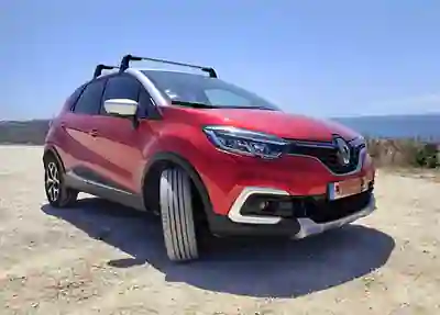 Renault Captur 2018 - 13500 EUR, 103000 km - 103000km - foto 5 de 5