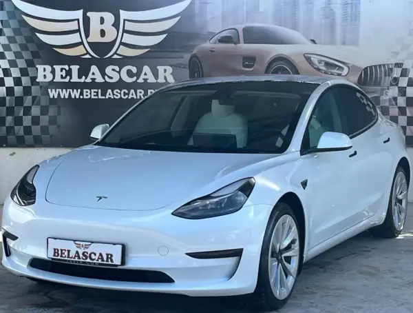 Tesla Model 3 2023 - 28990 EUR, 65000 km - AUTO.MOTO.pt - 65000km - foto 2 de 20