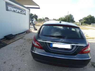 Mercedes-Benz CLS 250 2015 - 22500 EUR, 278000 km - AUTO.MOTO.pt - 278000km - foto 7 de 42