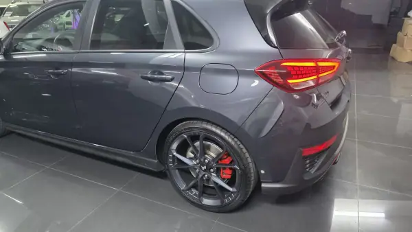 Hyundai i30 N 2022 - 34990 EUR, 94000 km - AUTO.MOTO.pt - 94000km - foto 27 de 46