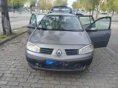 Renault Mégane Break 2004 — foto 5 de 12
