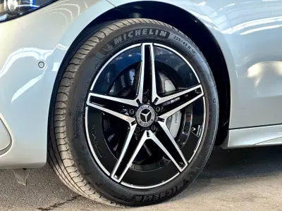 Mercedes-Benz C 300 2024 - 48900 EUR, 48112 km - AUTO.MOTO.pt - 48112km - foto 2 de 40