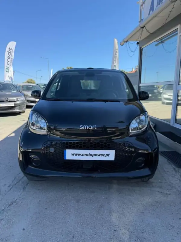 Smart Fortwo Cabrio 2020 - 14980 EUR, 20000 km - AUTO.MOTO.pt - 20000km - foto 7 de 9