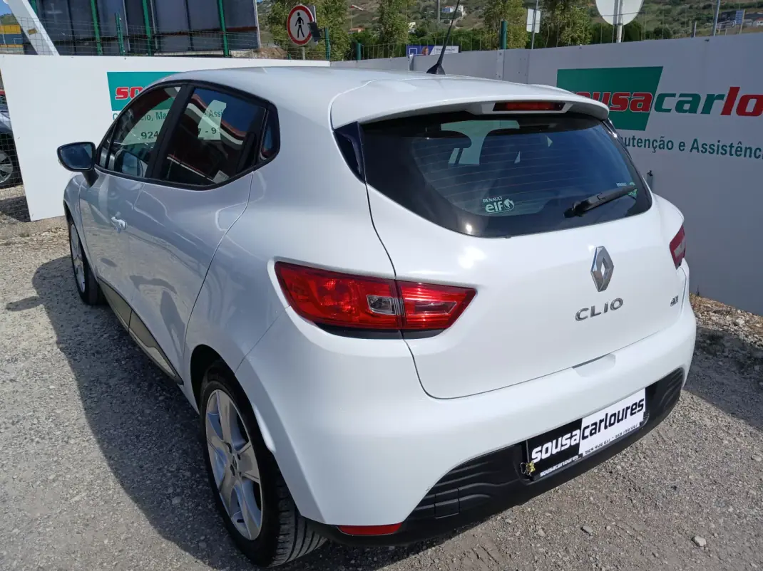 Renault Clio 2015 - 7750 EUR, 171706 km - 171706km - foto 13 de 26