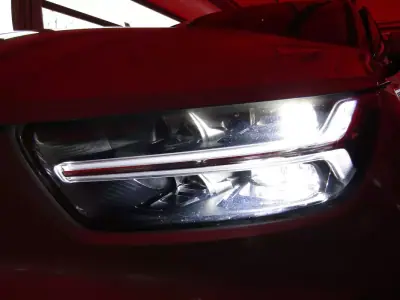 Volvo XC 40 2021 - 26199 EUR, 155000 km - 155000km - foto 25 de 28