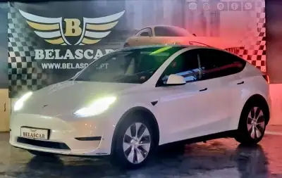 Tesla Model Y 2023 - 31900 EUR, 55000 km - AUTO.MOTO.pt - 55000km - foto 9 de 10