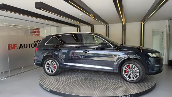 Audi Q7 2015 - 33900 EUR, 144656 km - AUTO.MOTO.pt - 144656km - foto 8 de 67