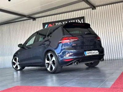 Volkswagen Golf 2015 - 24990 EUR, 162000 km - AUTO.MOTO.pt - 162000km - foto 11 de 58