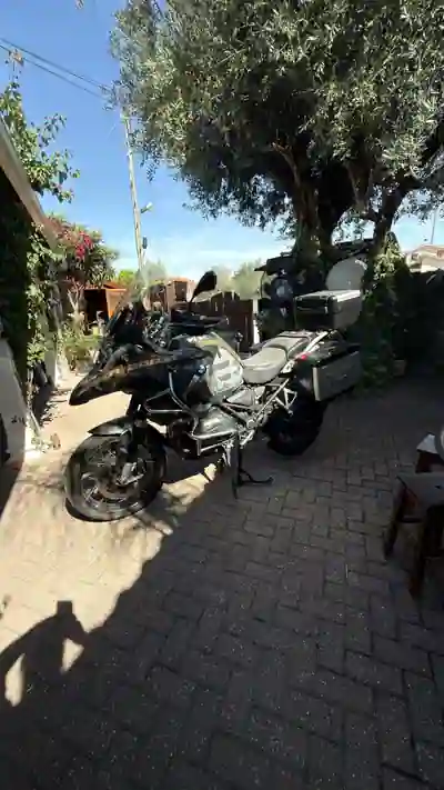BMW R 1200 GS 2015 - 13000 EUR, 68000 km - foto 4 de 10
