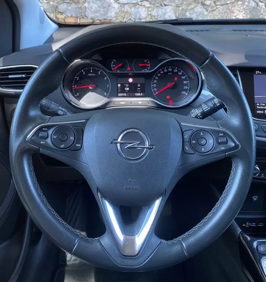 Opel Crossland 2023 - 15900 EUR, 29272 km - AUTO.MOTO.pt - 29272km - foto 16 de 24