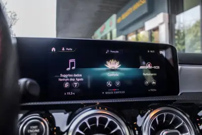 Mercedes-Benz A 180 2018 - 21990 EUR, 100143 km - AUTO.MOTO.pt - 100143km - foto 37 de 46