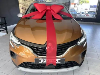 Renault Captur 2022 — foto 5 de 25