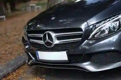 Mercedes-Benz C 220 2014 - 11750 EUR, 324000 km - 324000km - foto 13 de 15