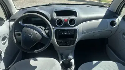 Citroën C3 2008 - 3650 EUR, 92000 km - AUTO.MOTO.pt - 92000km - foto 14 de 19