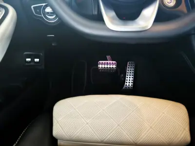 Mercedes-Benz GLC 220 2020 - 38950 EUR, 249800 km - AUTO.MOTO.pt - 249800km - foto 27 de 64