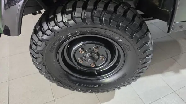 Land Rover Defender 1999 - 44500 EUR, 362319 km - AUTO.MOTO.pt - 362319km - foto 21 de 36
