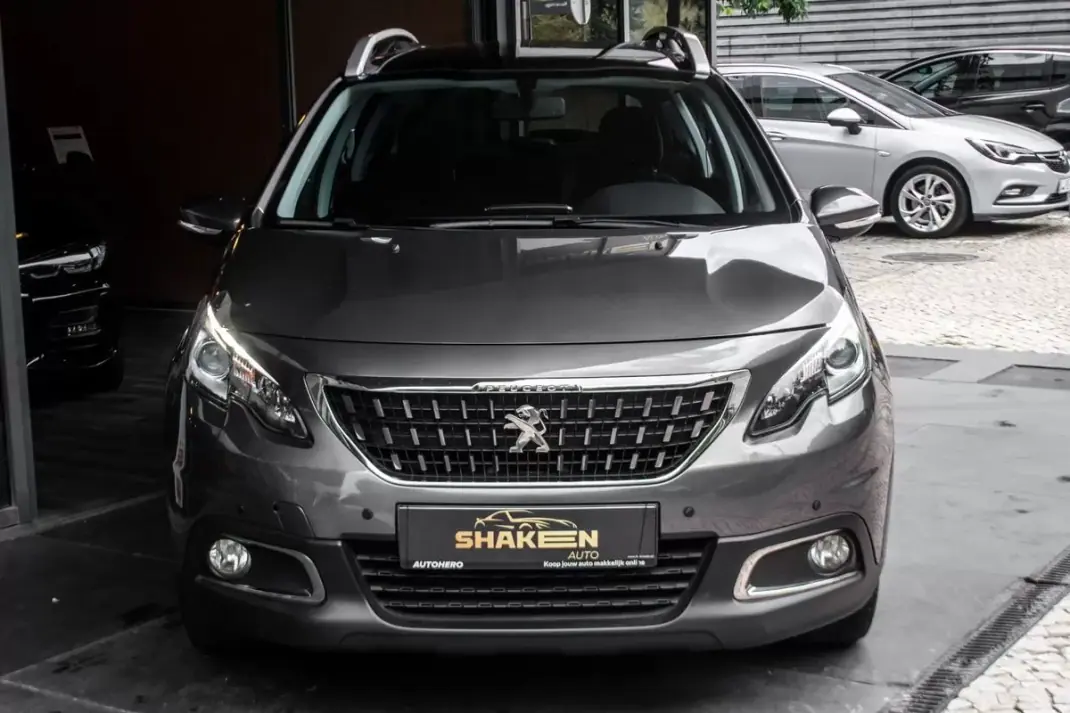Peugeot 2008 2018 - 8750 EUR, 72668 km - AUTO.MOTO.pt - 72668km - foto 7 de 39