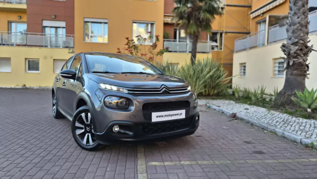 Citroën C3 2018 - 9780 EUR, 60000 km - AUTO.MOTO.pt - 60000km - foto 5 de 17