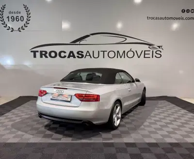 Audi A5 Cabrio 2009 - 15900 EUR, 186000 km - AUTO.MOTO.pt - 186000km - foto 44 de 45