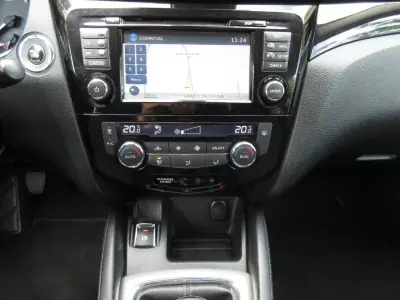 Nissan Qashqai 2017 - 13490 EUR, 177000 km - 177000km - foto 37 de 42