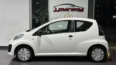Citroën C1 2014 - 5750 EUR, 102021 km - AUTO.MOTO.pt - 102021km - foto 3 de 14