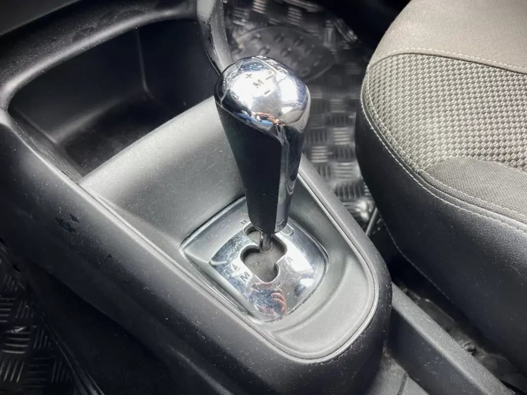 Citroën C3 2015 - 6990 EUR, 110050 km - 110050km - foto 15 de 18