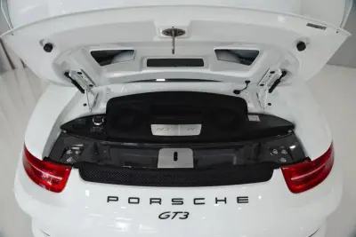 Porsche 911 2014 - 149950 EUR, 41000 km - AUTO.MOTO.pt - 41000km - foto 21 de 45
