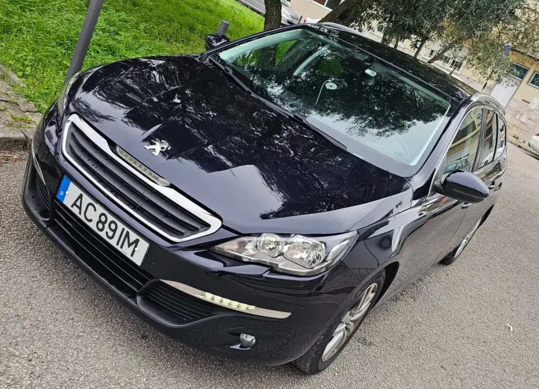 Peugeot 308 SW 2005 - 14900 EUR, 212300 km - AUTO.MOTO.pt - 212300km - foto 3 de 13