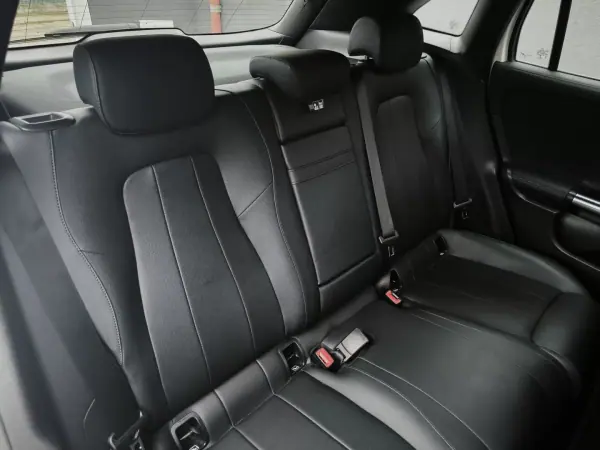 Mercedes-Benz EQA 2021 - 29950 EUR, 51000 km - AUTO.MOTO.pt - 51000km - foto 15 de 30