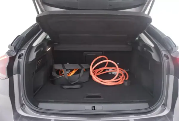 Citroën e-C4 2021 - 17000 EUR, 44000 km - AUTO.MOTO.pt - 44000km - foto 12 de 12