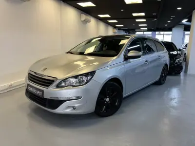Peugeot 308 SW 2014 - 6990 EUR, 298000 km - AUTO.MOTO.pt - 298000km - foto 19 de 37
