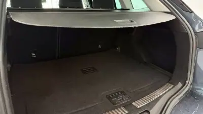 Renault Mégane 2016 - 11990 EUR, 185521 km - AUTO.MOTO.pt - 185521km - foto 12 de 27