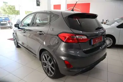Ford Fiesta 2023 - 15990 EUR, 41465 km - AUTO.MOTO.pt - 41465km - foto 3 de 30