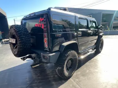 Hummer H2 2010 - 60000 EUR, 143000 km - AUTO.MOTO.pt - 143000km - foto 6 de 17