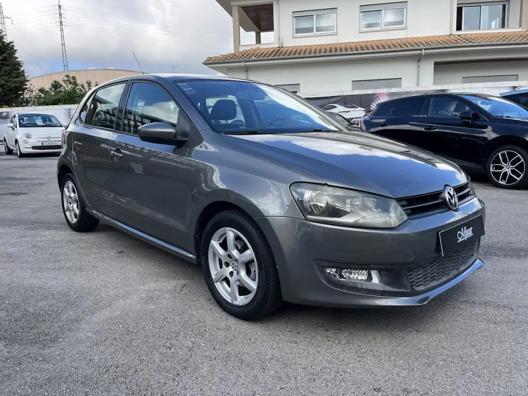 Volkswagen Polo 2009 - 6750 EUR, 237000 km - AUTO.MOTO.pt - 237000km - foto 3 de 41