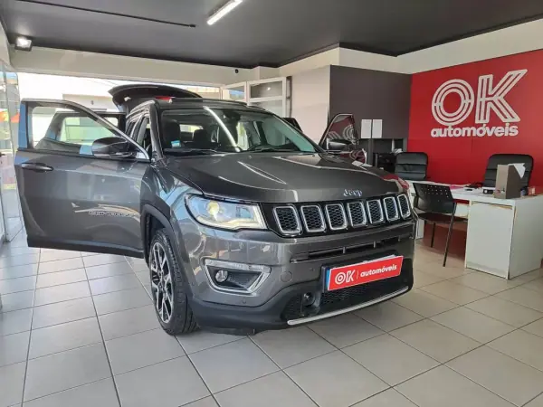 Jeep Compass 2021 - 22500 EUR, 107000 km - AUTO.MOTO.pt - 107000km - foto 21 de 45