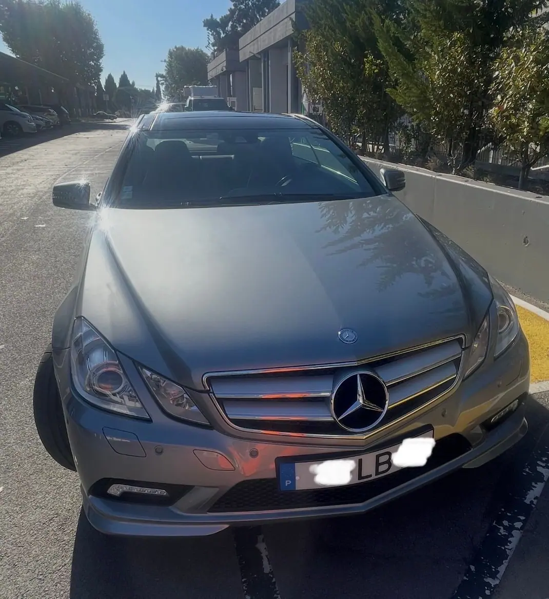Mercedes-Benz E 250 2010 - 18000 EUR, 175000 km - 175000km - foto 3 de 15