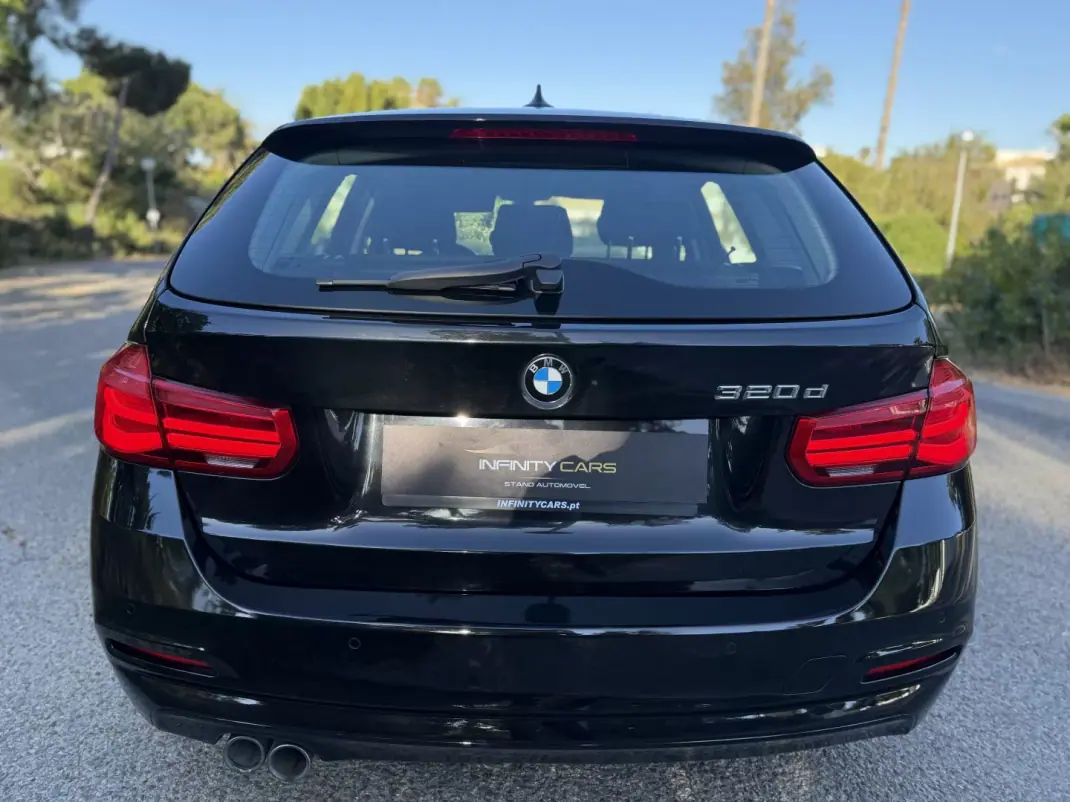 BMW 320 2017 - 16699 EUR, 170000 km - AUTO.MOTO.pt - 170000km - foto 12 de 19