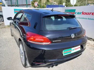 Volkswagen Scirocco 2009 - 8300 EUR, 188362 km - AUTO.MOTO.pt - 188362km - foto 12 de 26