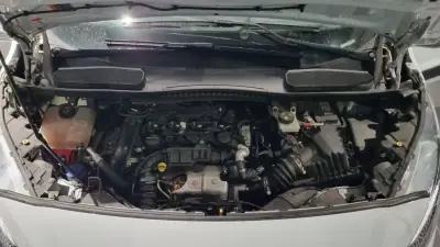 Ford Transit Connect 2021 - 16000 EUR, 122900 km - AUTO.MOTO.pt - 122900km - foto 17 de 18