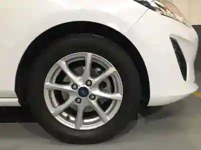 Ford Fiesta 2018 — foto 4 de 15