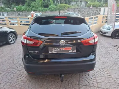 Nissan Qashqai 2015 - 12900 EUR, 138773 km - AUTO.MOTO.pt - 138773km - foto 11 de 39