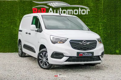 Opel COMBO 2022