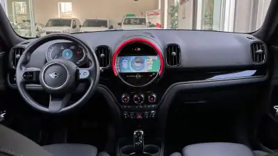MINI Countryman 2022 - 28999 EUR, 43121 km - AUTO.MOTO.pt - 43121km - foto 8 de 29