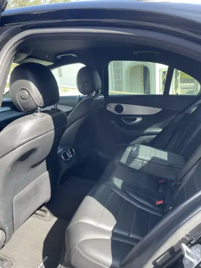 Mercedes-Benz C 300 2019 - 26250 EUR, 160124 km - AUTO.MOTO.pt - 160124km - foto 13 de 14