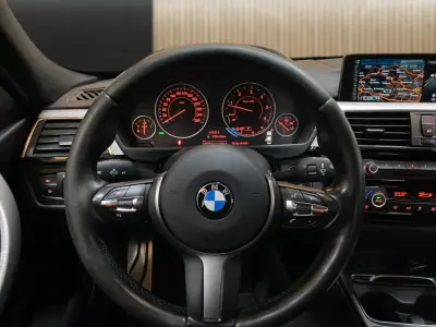 BMW 320 2016 - 20850 EUR, 275700 km - AUTO.MOTO.pt - 275700km - foto 9 de 21